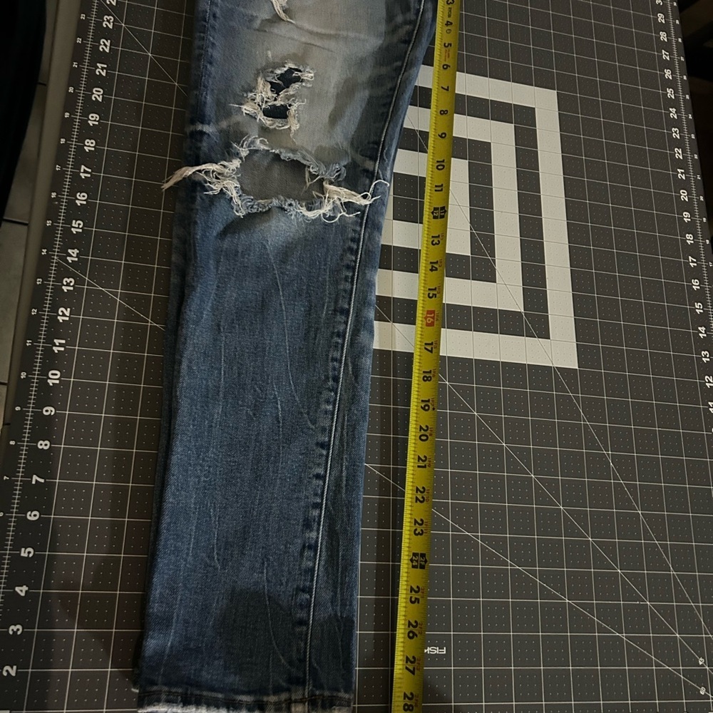 American Eagle Outfitters Ripped Indigo Skinny Jeans - Picture 6 of 10